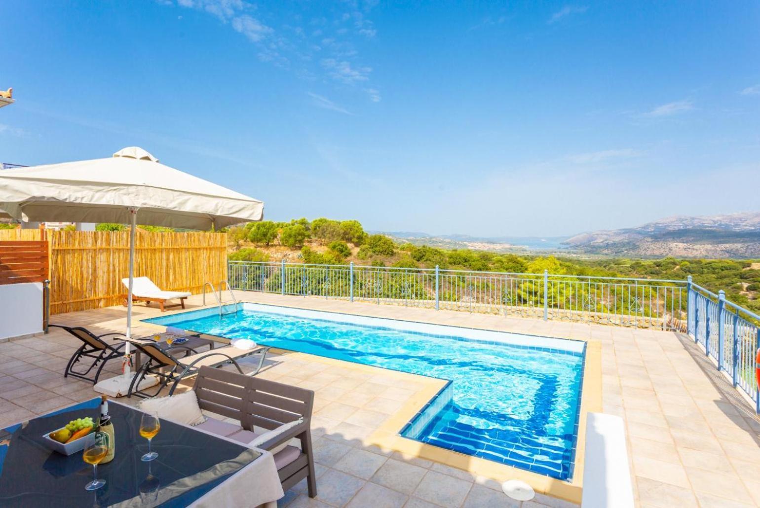 Villa Europe Ena Lakíthra Extérieur photo